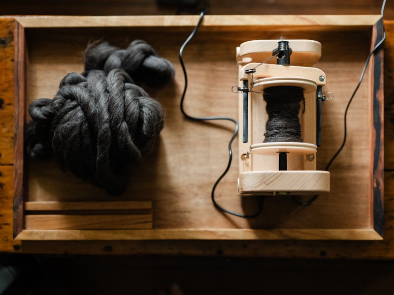 E-Spinner vs Treadle Spinning Wheel - Thread Collective Australia