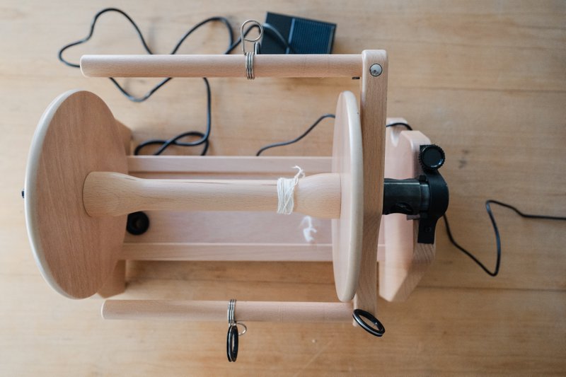 E-Spinner vs Treadle Spinning Wheel - Thread Collective Australia