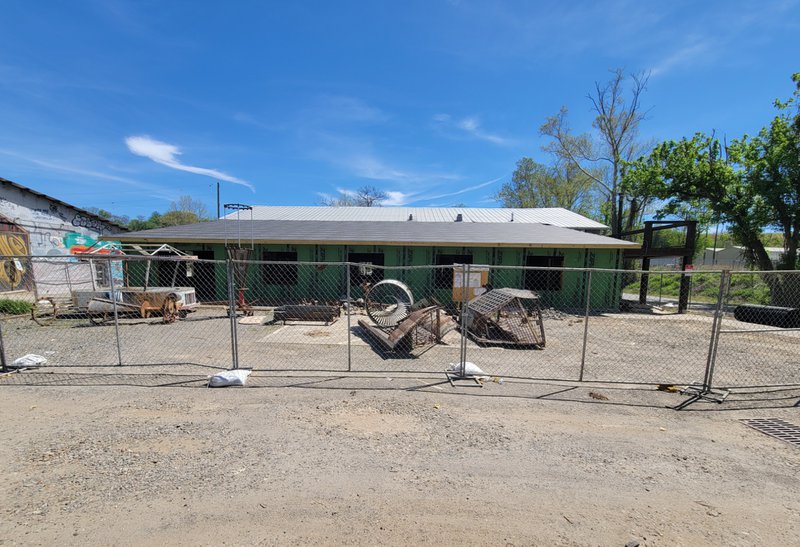 Slated to open this fall in the RAD, Molten Made—led by local sculptors Julie Slattery and Paul Watson—is set to become Asheville’s first fine art foundry.
