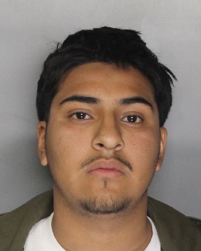 Moises Ramirez, 21