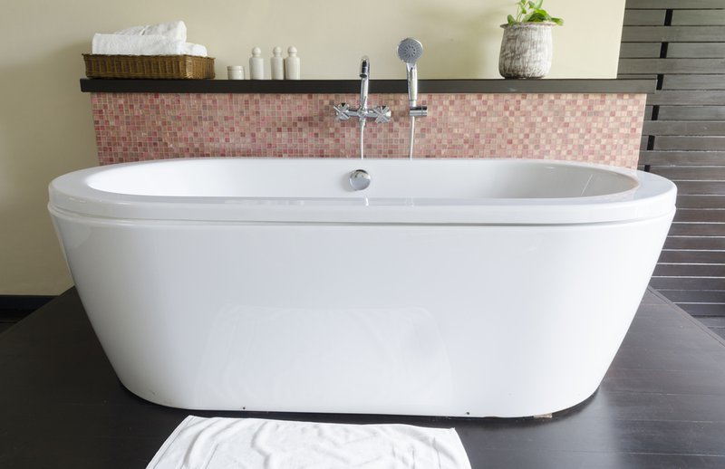 Bathtub refinishing systems