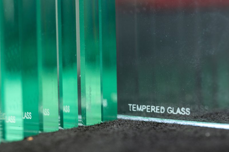 How to tells if glass is tempered? Look for the label.