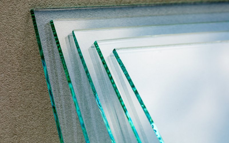 Laminated glass vs tempered glass sheets