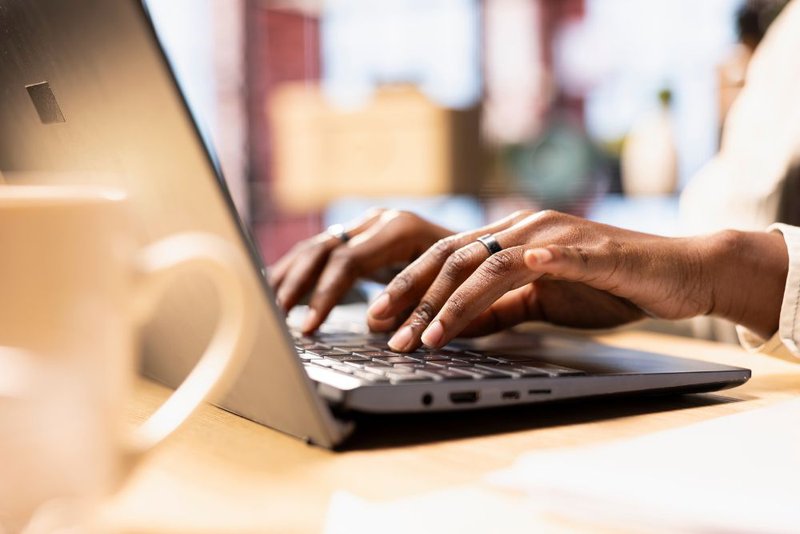 financial advisor marketing