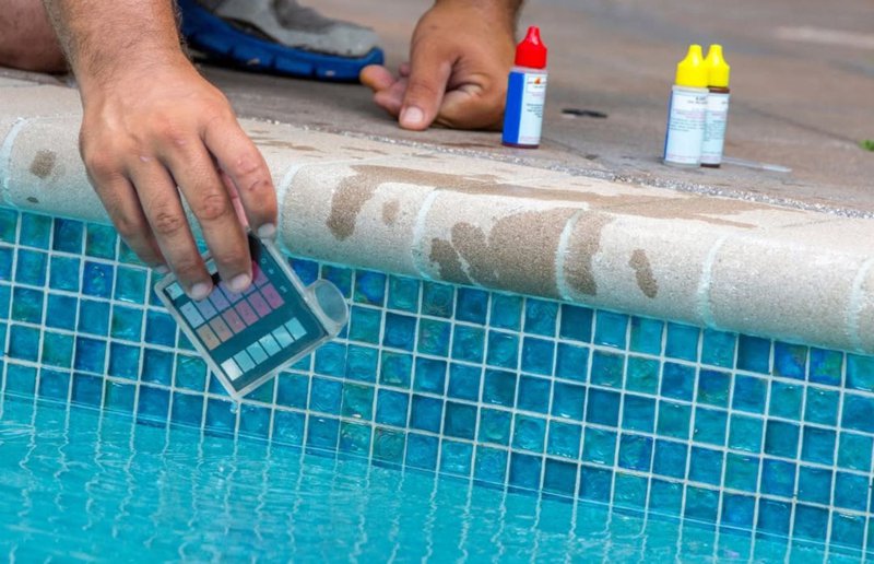 how much to build a pool