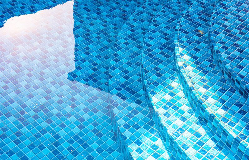 how much to build a pool