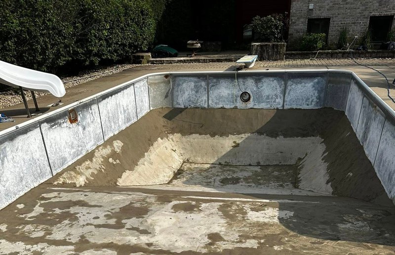 how long does it take to build a pool