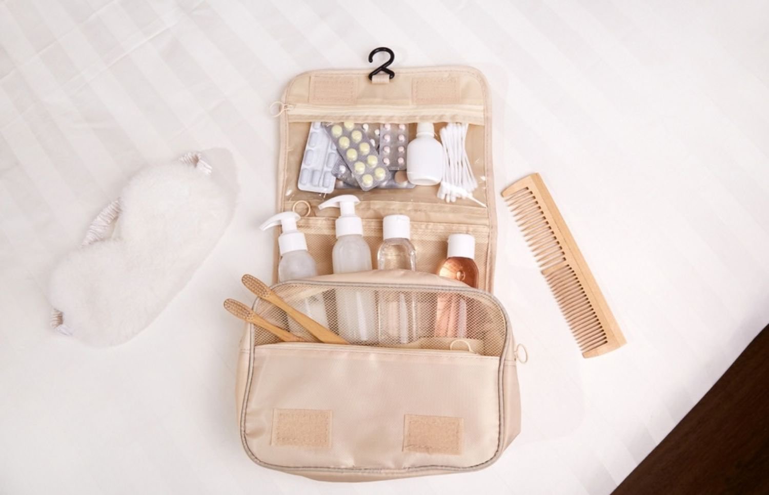 travel toiletry bag