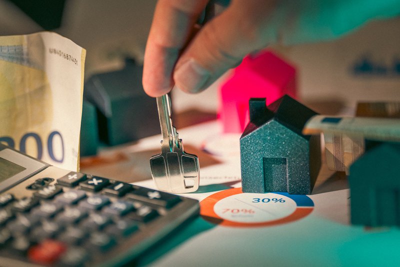 There are considerations aside from finding a mortgage near me: lenders, location, funding options, and more.
