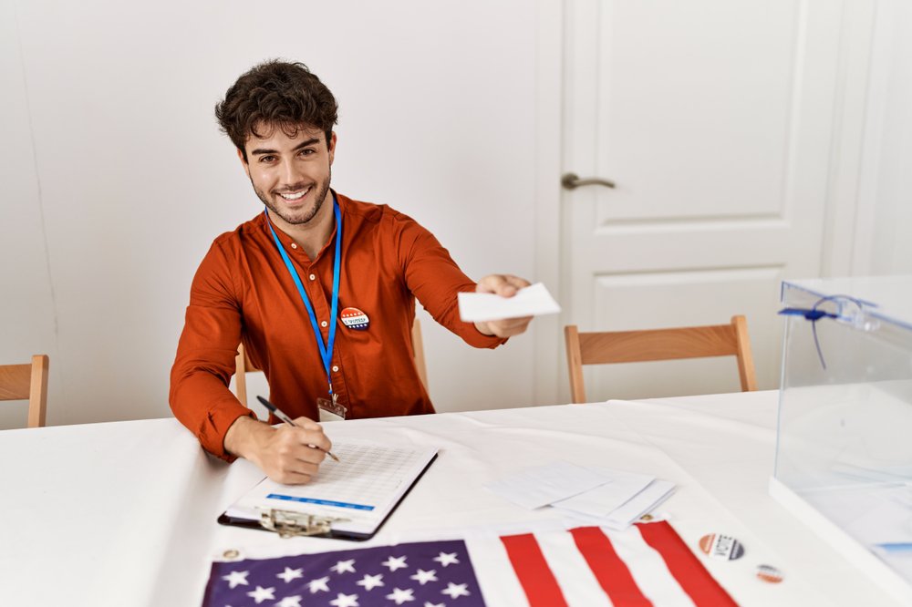 can green card holders vote