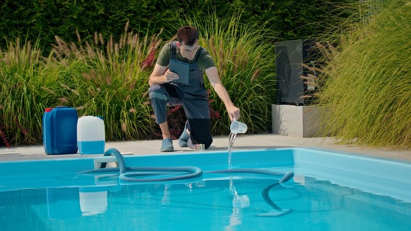 pool maintenance cost