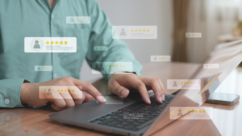 Encourage loyal customers to automatically leave reviews Encourage loyal customers to automatically leave reviews