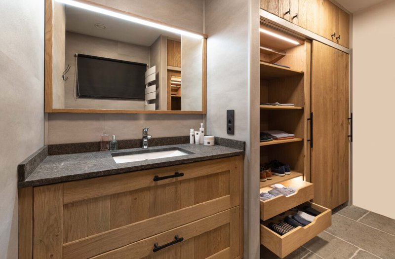 Eiken badkamer