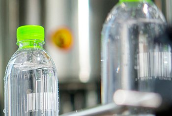 Microstops productie met code- en label inspectie