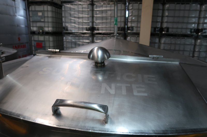 agave syrup in IBC totes