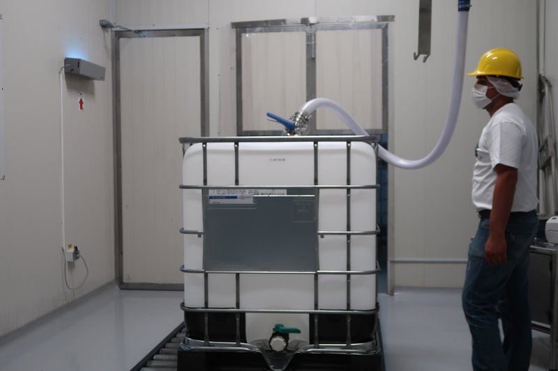 agave syrup in IBC totes