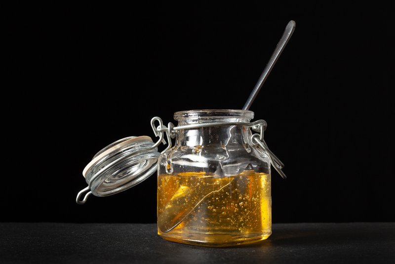 Agave syrup has a low glycemic index, which helps in reducing sugar.