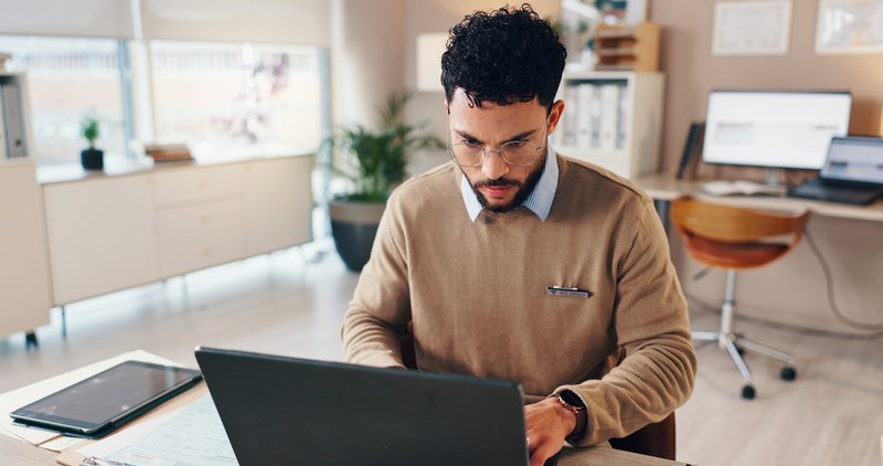 Advertising to healthcare administrators can be extremely valuable for B2B healthcare marketers.