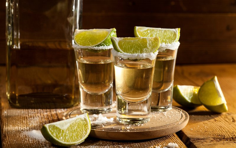 Bulk agave wine beverage.