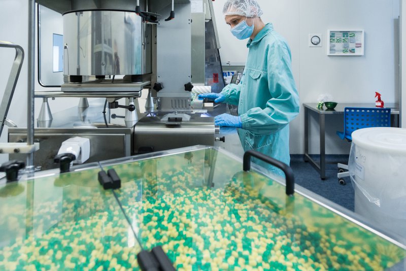Supplement manufacturing cost depends on several operational factors.