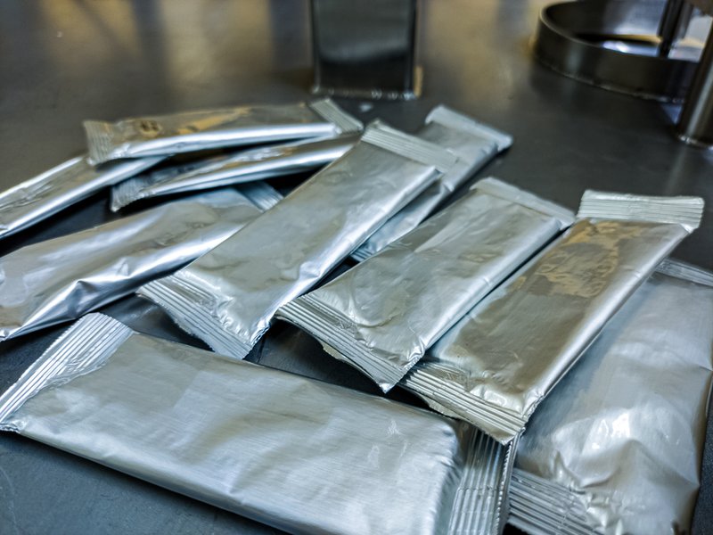 Stick pack sachet for medication in liquid and semi-solid pharmaceutical form for the pharmaceutical industry.