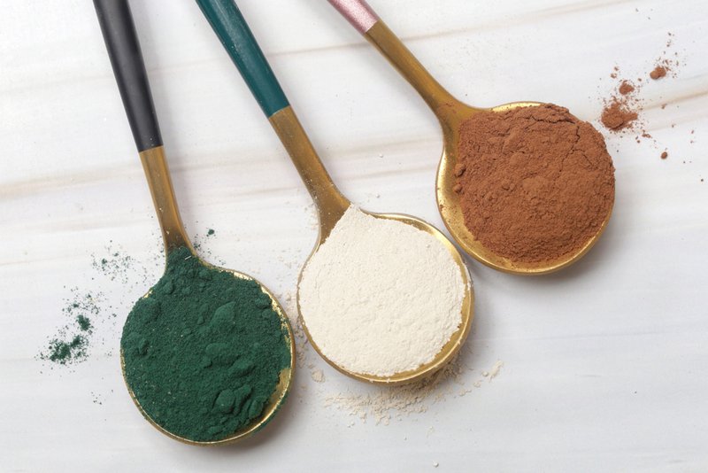 Different types of powder supplements can have different solubility levels.