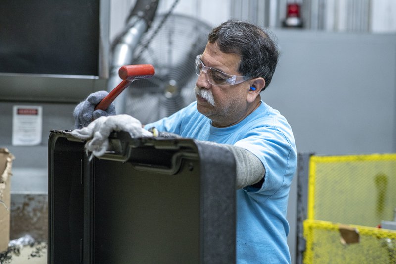 picture of man building custom cases
