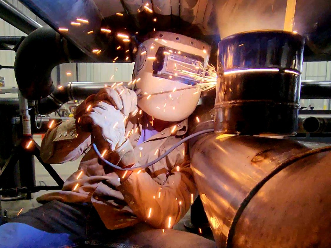demonstration of farm welding projects