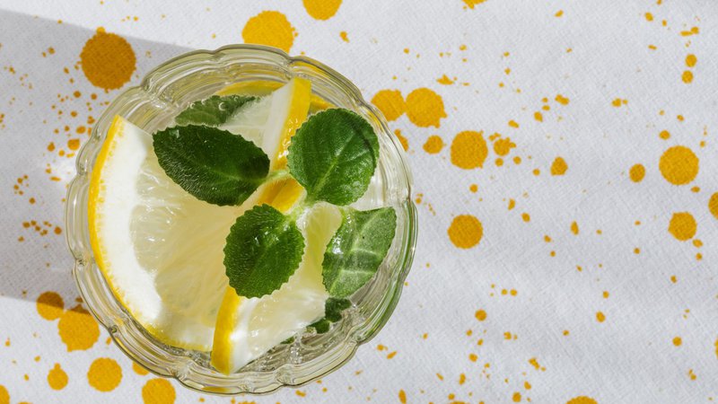 botanical flavors in modern beverages