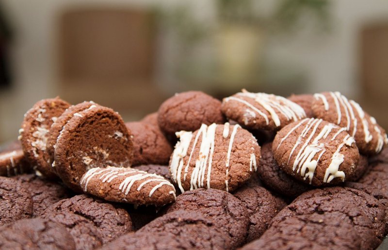chocolate cookies with longer shelf-life