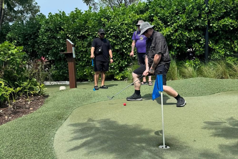 mini golf leagues