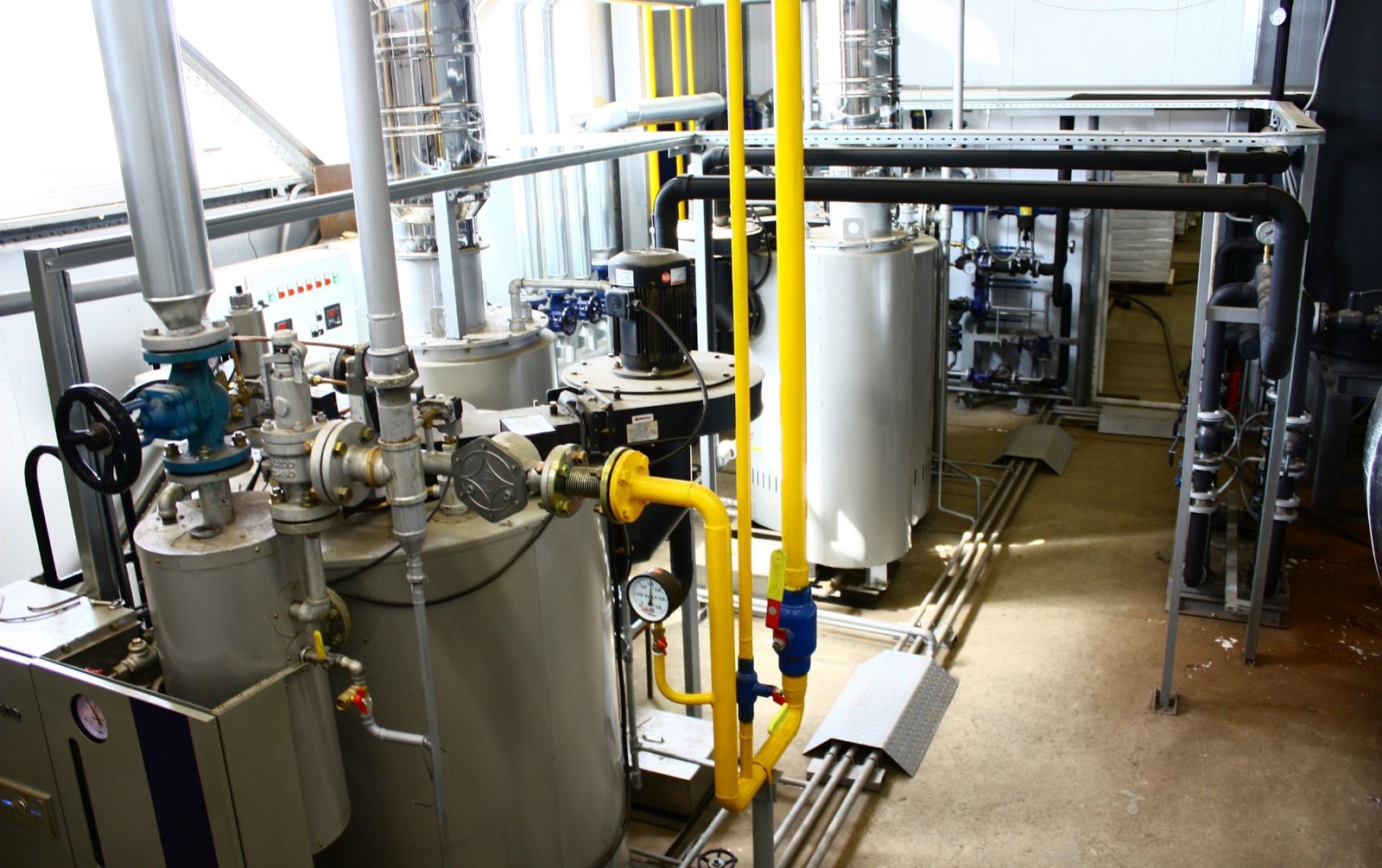 Steam balance in boiler rooms.