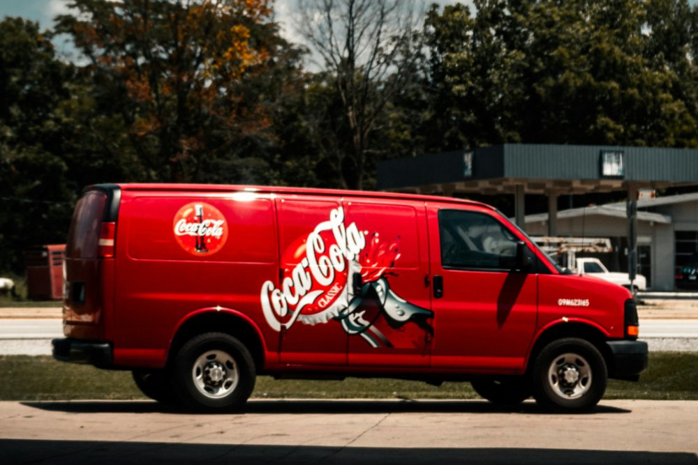 custom vehicle graphics