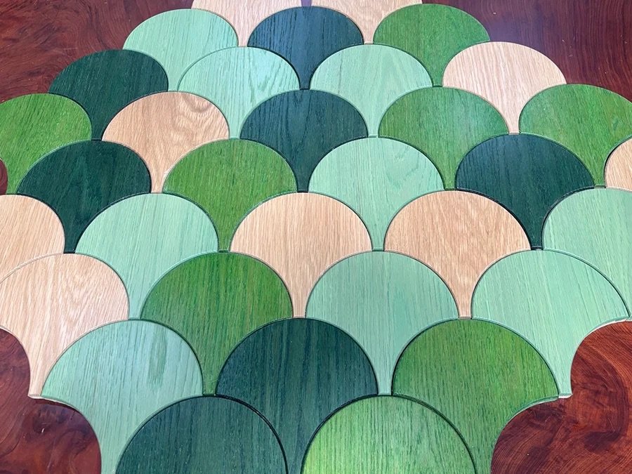 Scallop pattern flooring with different colors