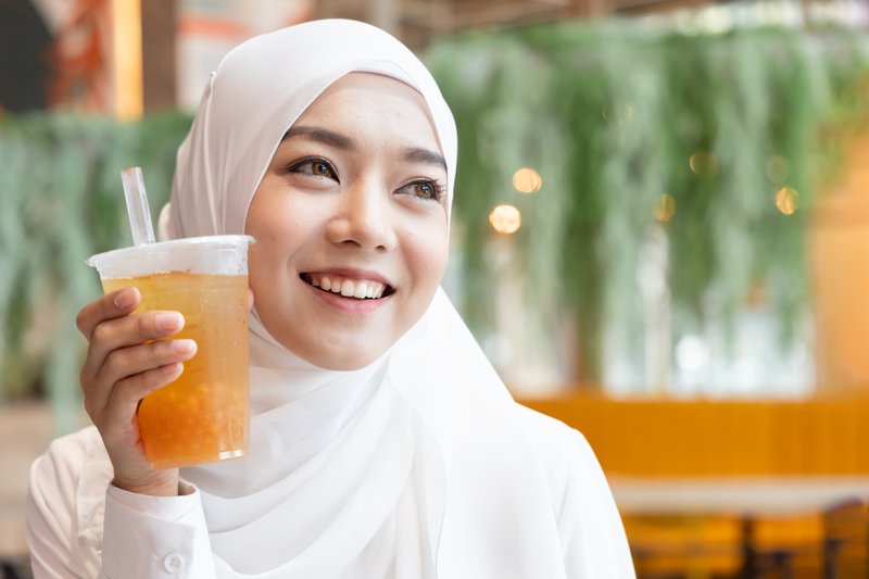 Halal food and beverage markets