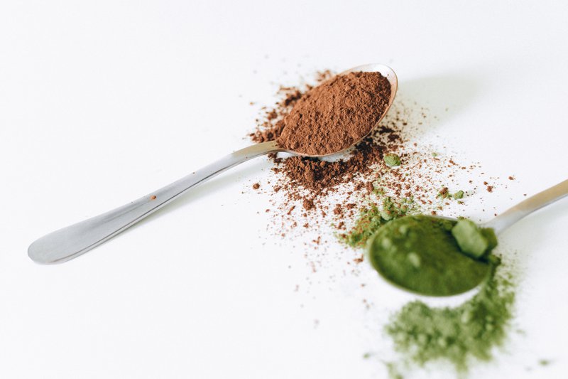 This photo shows clean label ingredients in spoons