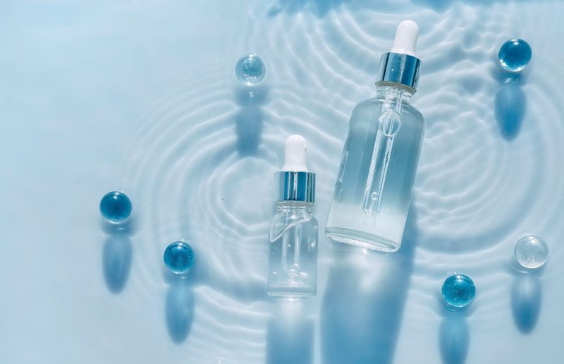 serum clear glass dropper bottle