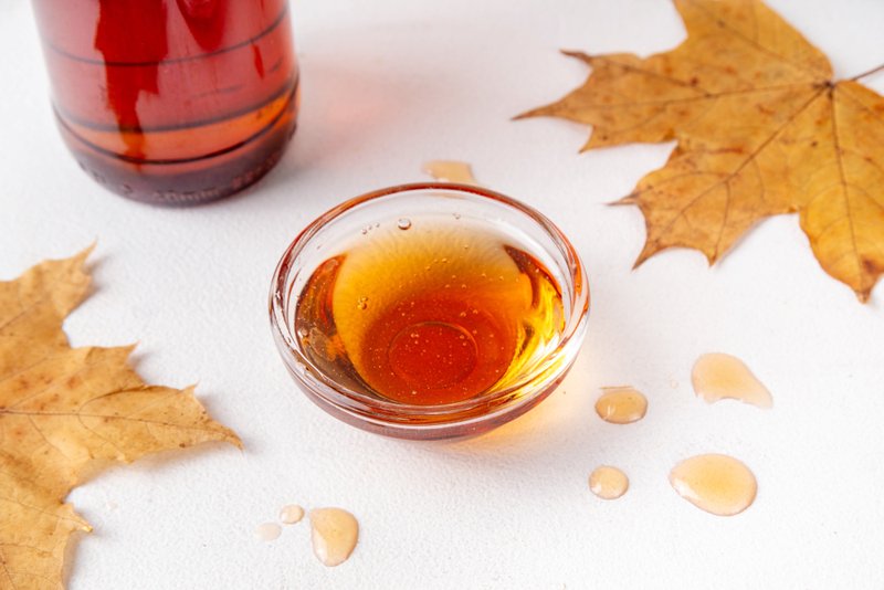 maple syrup glass bottles used for multiple products