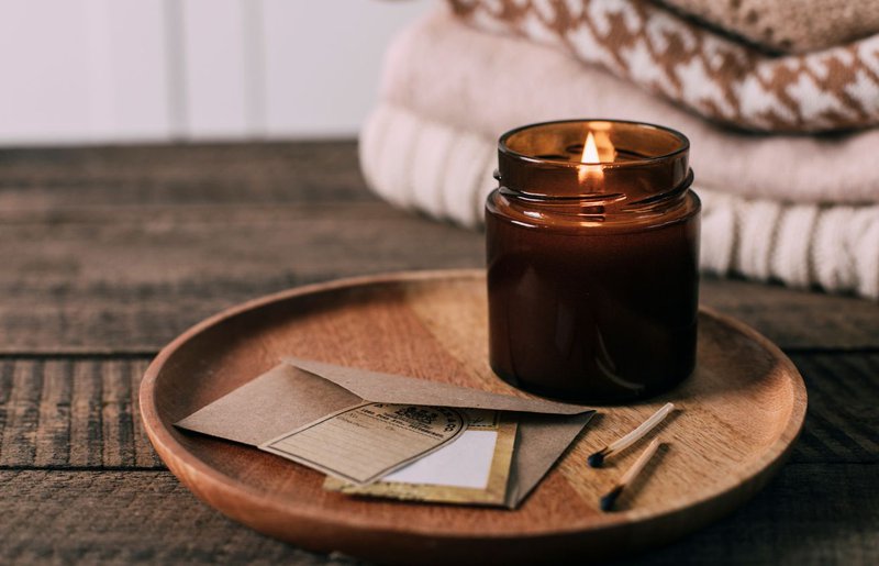 heat-resistant glass jar used for candle packaging