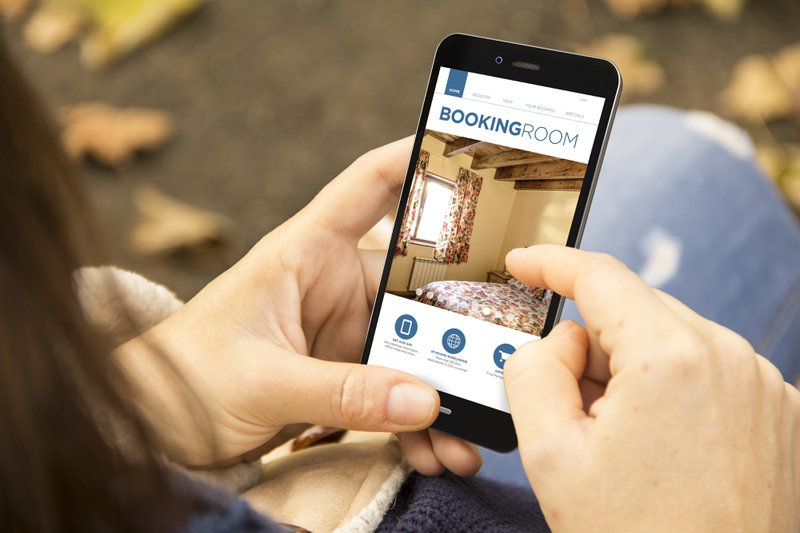 Resident booking room amenities using a smartphone application