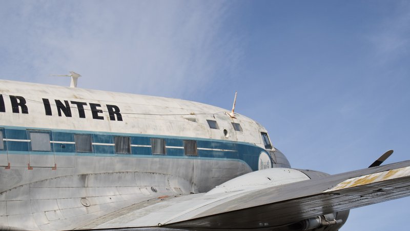 NTSB coordination with the FAA after an aviation incident.