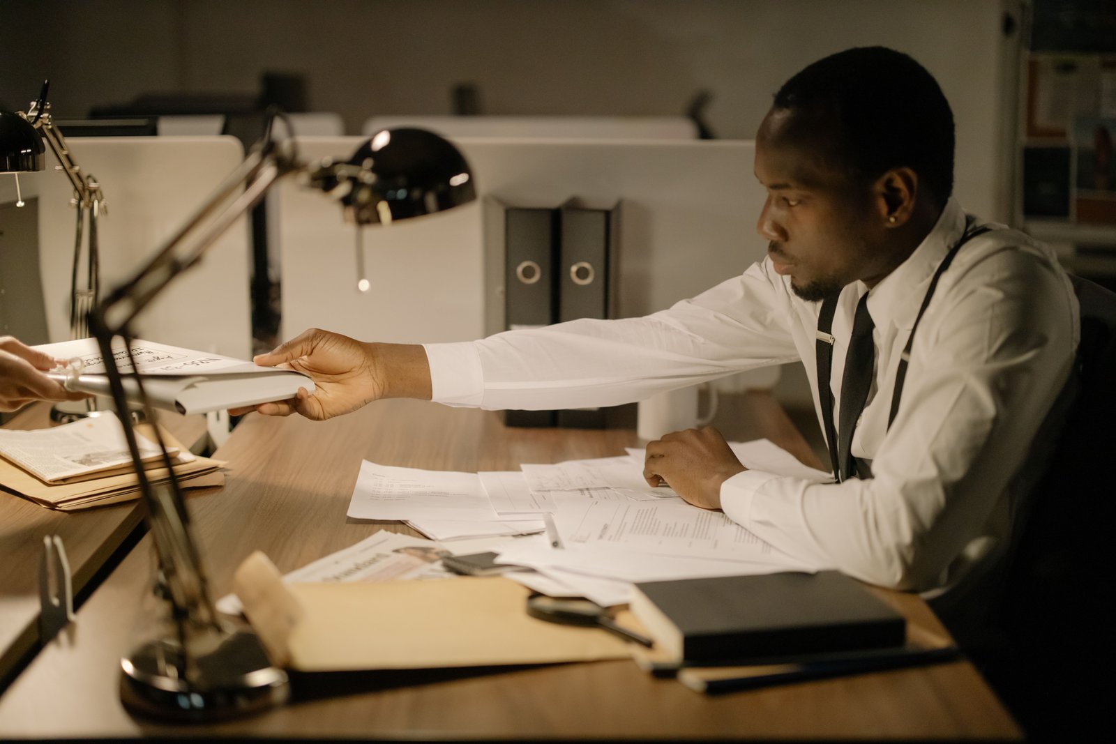 Examinations and office actions for the US trademark registration process