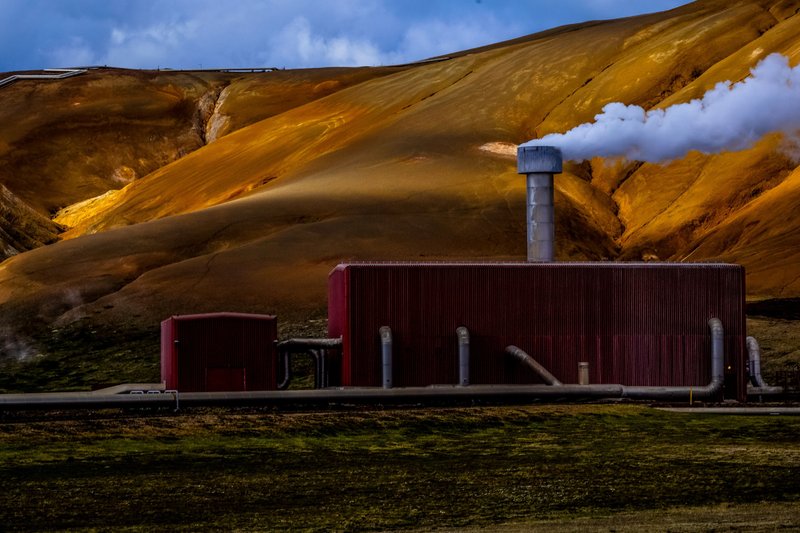 district geothermal heating and cooling