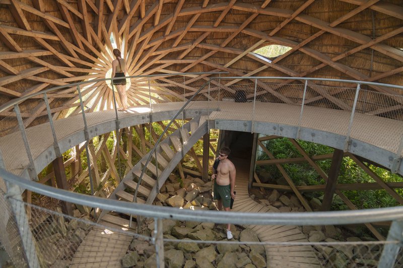 Intérieur de l'observatoire ornithologique 'Tij' in Haringvliet sur l'île de Goeree-Overflakkee