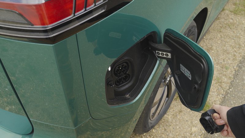 ID. Buzz laadpoort voor elektrisch laden