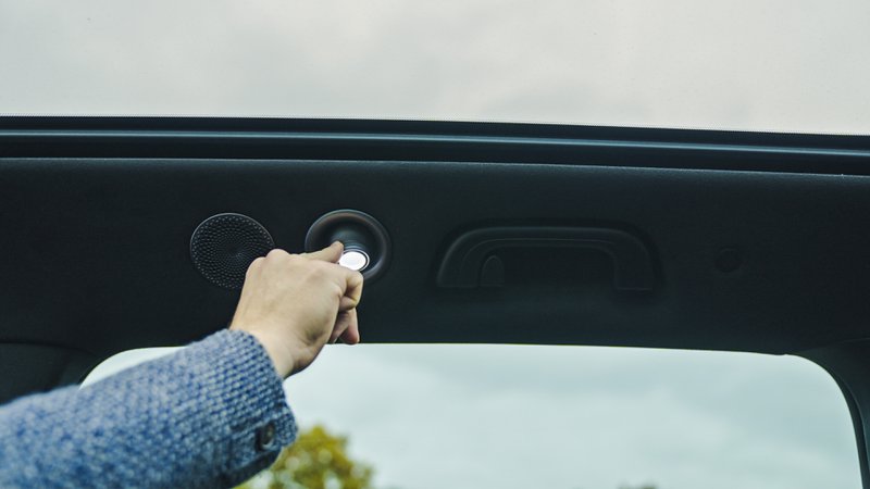 Lumières de lecture pivotantes à l’arrière de la Smart #5.