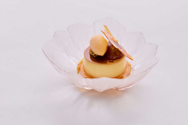 heerlijk dessert op sterrenniveau in glazen kommetje