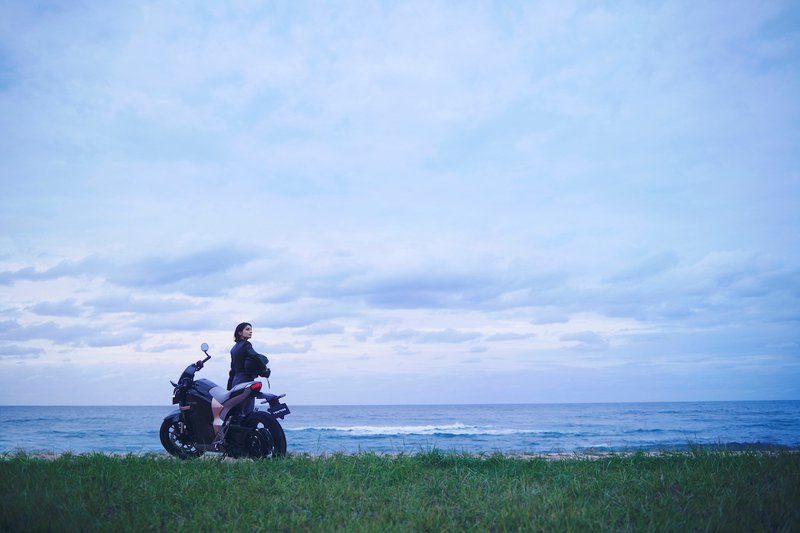 26YM Honda WN7 statique à la côte