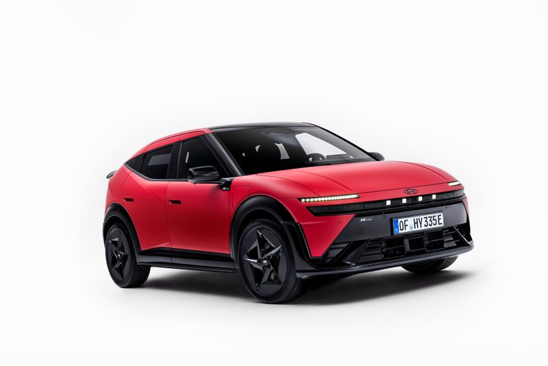 rode auto vooraanzicht